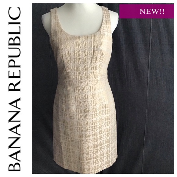 Banana Republic Dresses & Skirts - NWT Banana Republic Off White w/Gold Metallic 4P